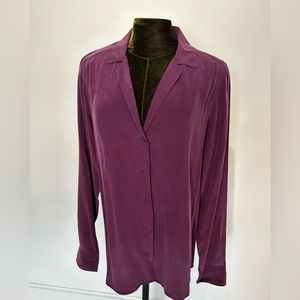 NWOT - Equipment Femme shirt blouse in purple grape 100% silk - size L